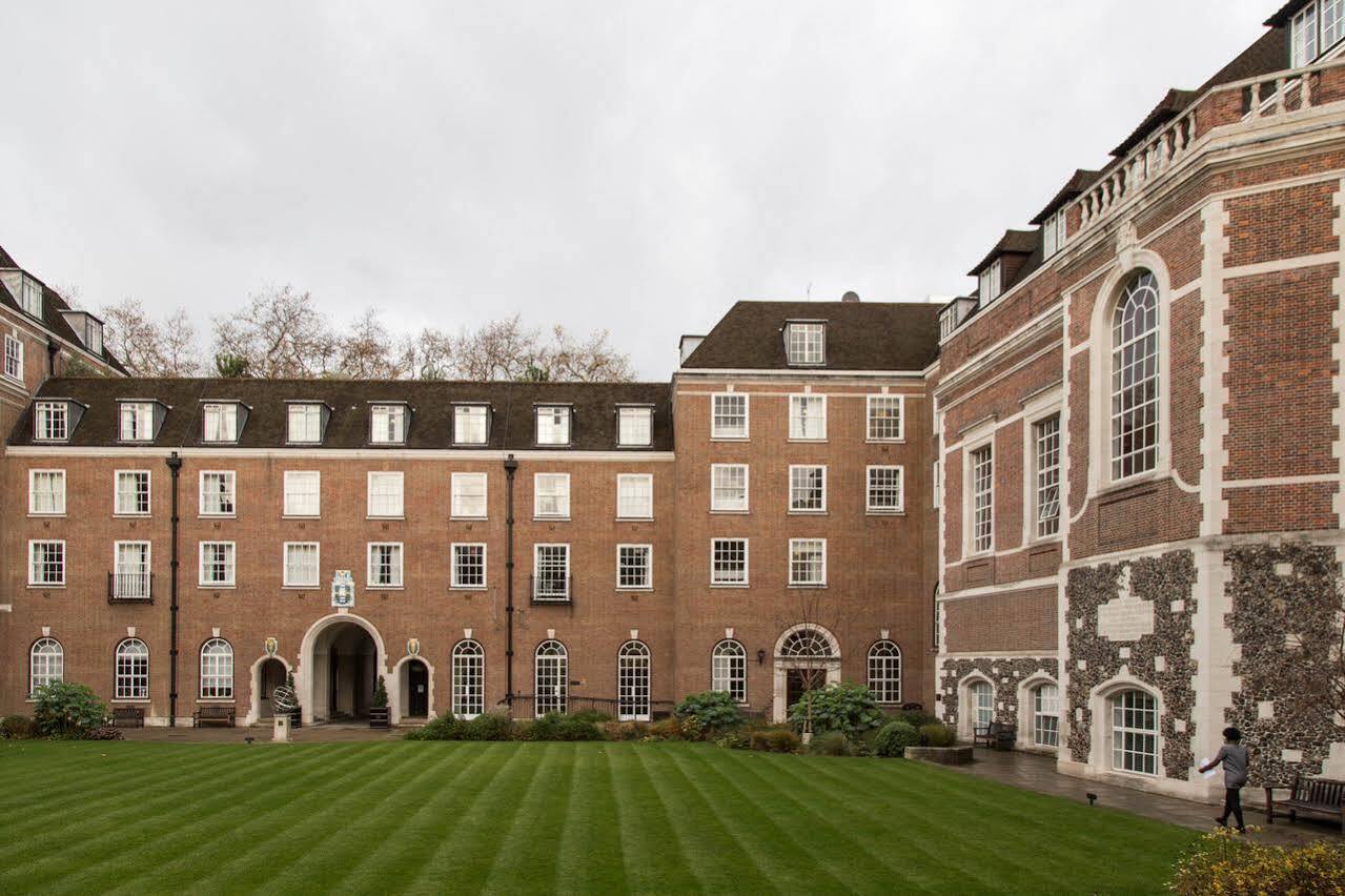 Goodenough College - University Residence Лондон Экстерьер фото